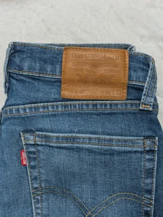 Levi's 519 W30 L32 Premium Line
