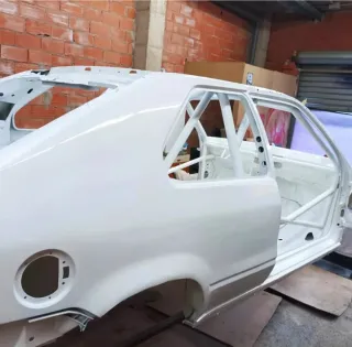 Carrocería Rally Renault 19