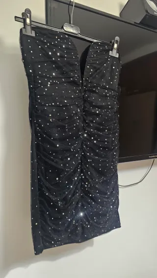 Vestido corto lentejuelas negro