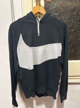 Felpa Nike nera e grigia con cappuccio