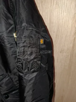 Chaqueta Alpha Industries MA1 Negra Naranja