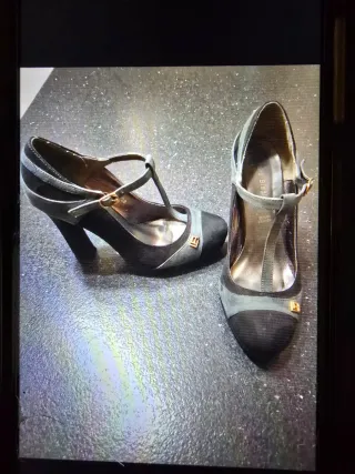 Scarpe Laura Biagiotti nere e grigie