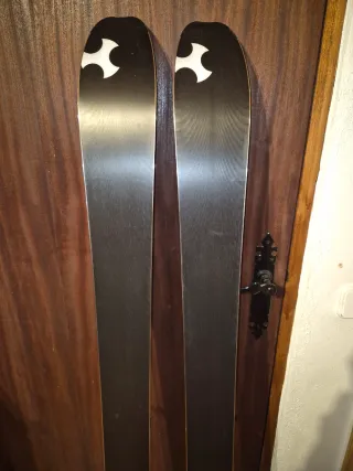 Esquís La Sportiva Ortles 90 LS 157cm + Pieles