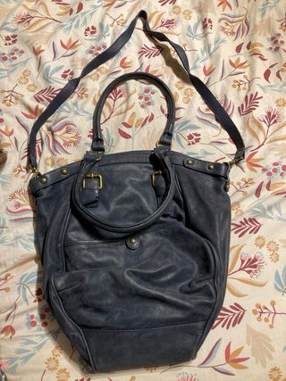 Bolso de piel azul oscuro