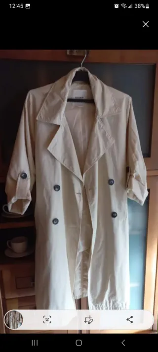 Gabardina Pull&Bear Beige