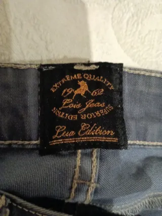 Pantalones grises Lois