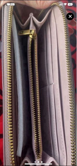 Monedero de piel  nuevo de marca Latouche