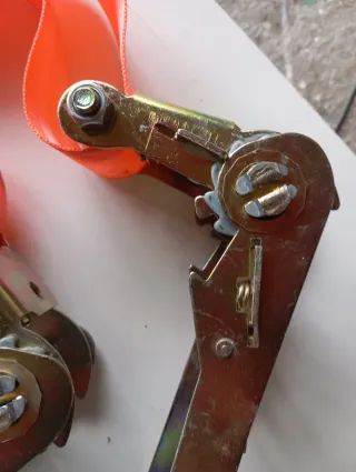 Cinchas grandes de sujeción naranjas