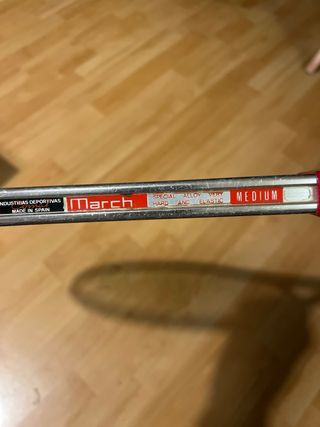 Raqueta de tenis vintage March