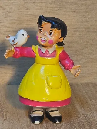 Figuras PVC Heidi y Pajarito