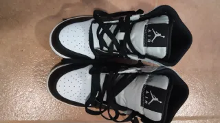 Zapatos Jordan Air 1 mid panda