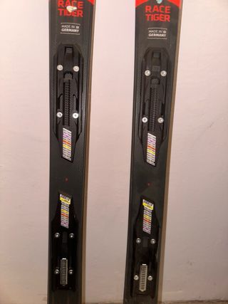 Sci Volkl Race Tiger 11