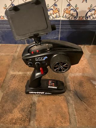 Emisora Mando Traxxas TQI 2.4GHz