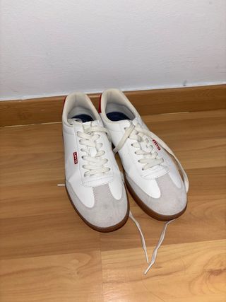 Zapatillas Levi's Blancas/Gris/Rojo Talla 36
