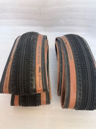 Cubiertas Gravel GIRONA RSL 700x42c