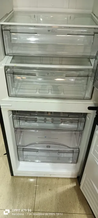 NEVERA COMBI NEGRA FAGOR NO FROST ENERGÍA A+