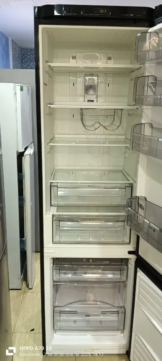 NEVERA COMBI NEGRA FAGOR NO FROST ENERGÍA A+