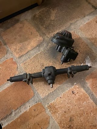 Eje trasero y tranny crawler RC