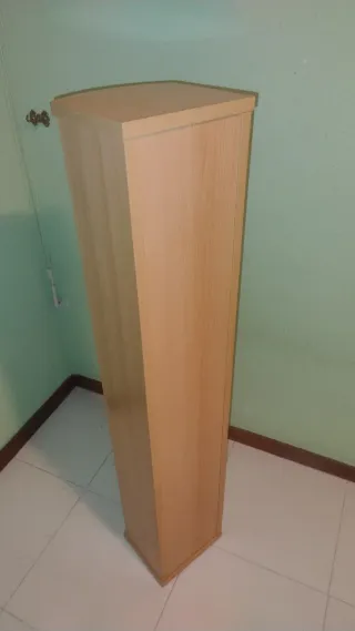 Mueble CD cristal madera como nuevo