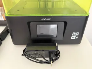 Stampante 3D Phrozen Sonic Mini 8k+resina+alcool