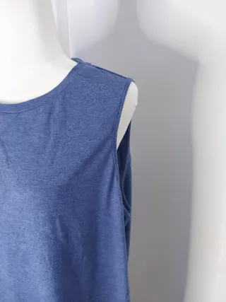 Camiseta sin mangas azul