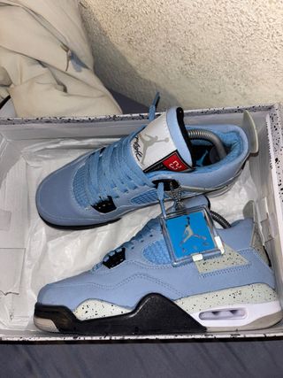 Jordan 4 University Blue