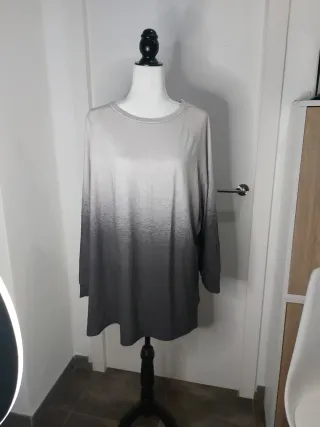Camiseta manga larga degradado gris