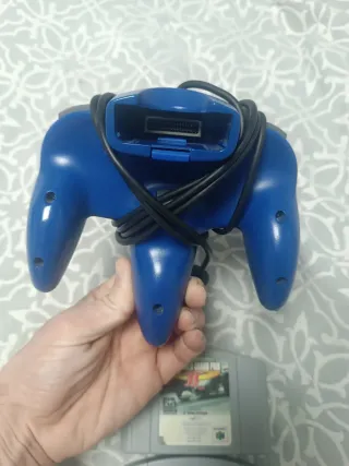 Controller e 2 giochi F-1 World Grand Prix N64