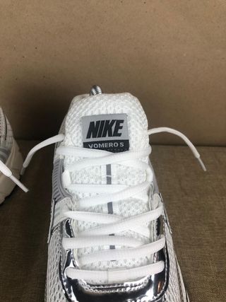 Nike plateadas talla 43