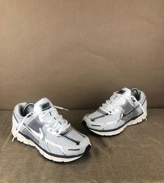 Nike plateadas talla 43