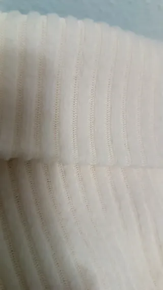 Top SHEIN blanco manga acampanada S, a 1€