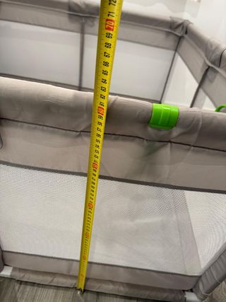 Parco giochi per bambini e neonati