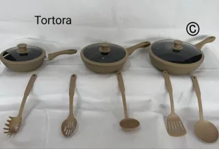 Set Padelle Tortora con Coperchi Vetro