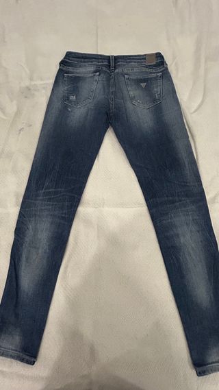 Guess Jeans azules talla 25 tiro bajo