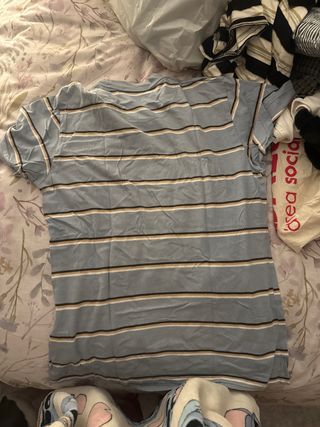 Camiseta Hollister Rayas Azul y Marrón