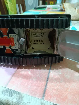 Carro armato giocattolo in latta made in Japan '60