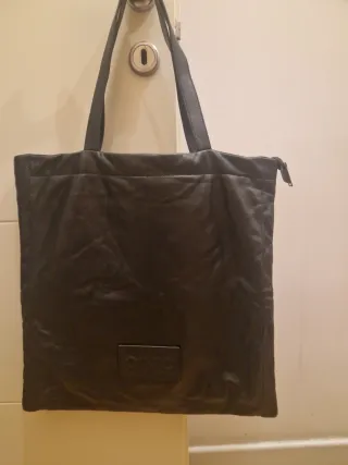 Borsa tote in pelle CCN nera