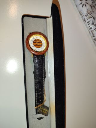 Lotto di 4 orologi nuovi