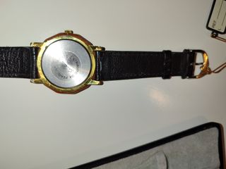 Lotto di 4 orologi nuovi