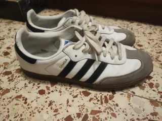 Zapatillas Adidas Samba Blancas y Grises