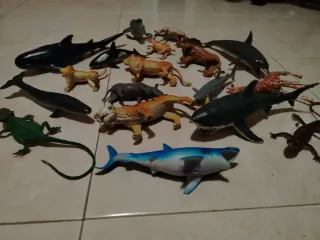 Animaletti in plastica vari