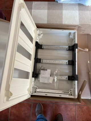 Cuadro Eléctrico 36 Elementos Marca Hager