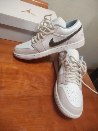 Nike Air Jordan 1 Low Ironstone White