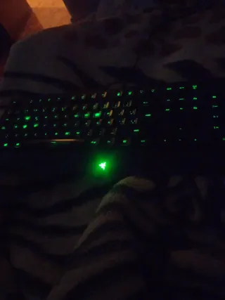 Teclado Gaming con Luces LED Azul