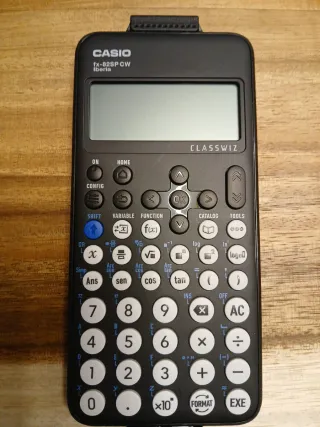 Calculadora Casio fx-82 SP CW negra