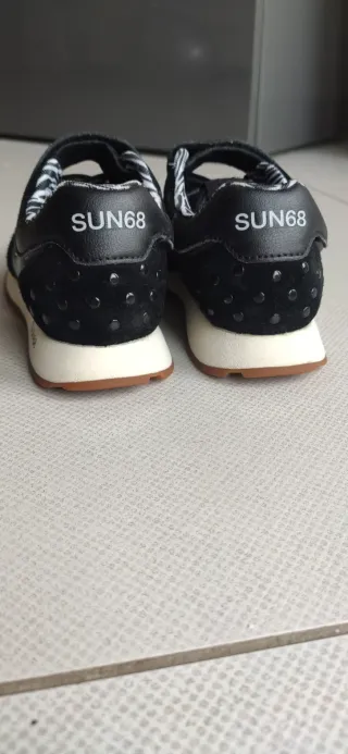 Sneakers SUN68 nere bambina n.33, chiusura velcro