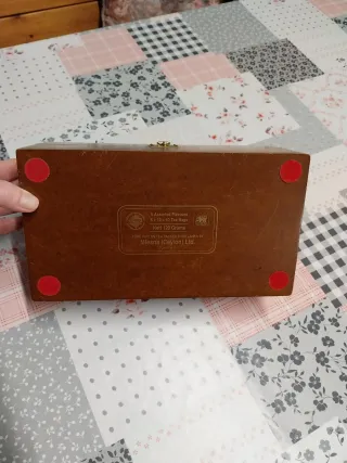 Scatola porta the in legno con 6 divisori Mlesna