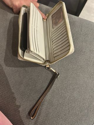 Cartera Michael Kors blanca y dorada original