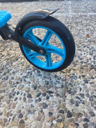 Patinete infantil azul