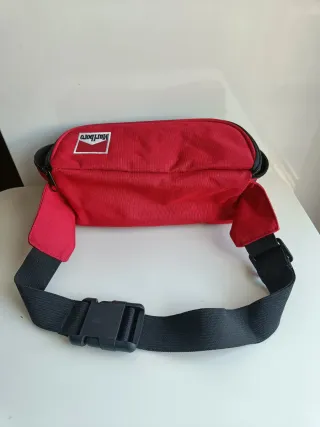 Riñonera Marlboro Roja y Negra